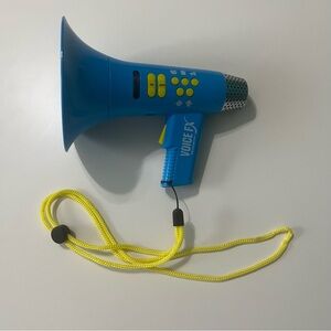 Mini Explorer Voice FX blue 5 in 1 rechargeable voice changer for kids